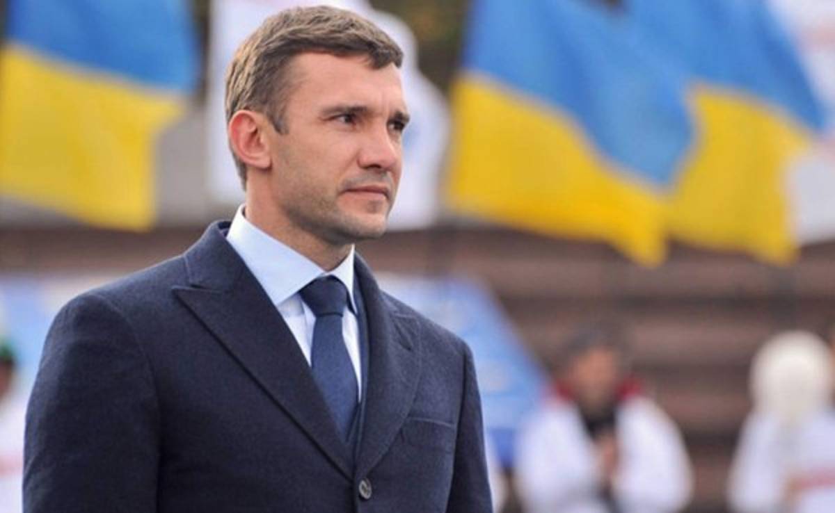 Andrei Shevchenko, nombrado seleccionador adjunto de Ucrania