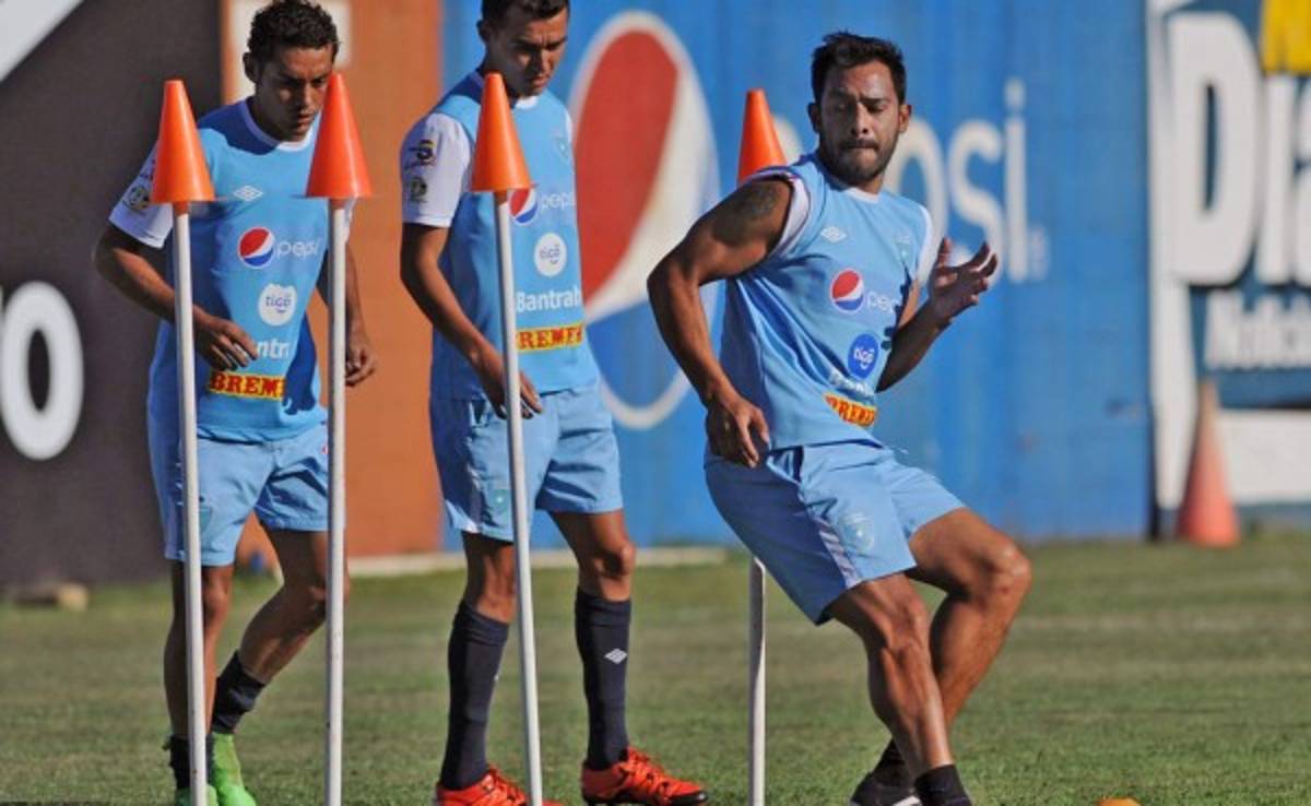 OFICIAL: Guatemala contará con 'Pescadito' Ruiz y Hamilton López ante USA