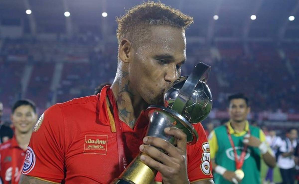 Georgie Welcome conquista su primer título en Tailandia