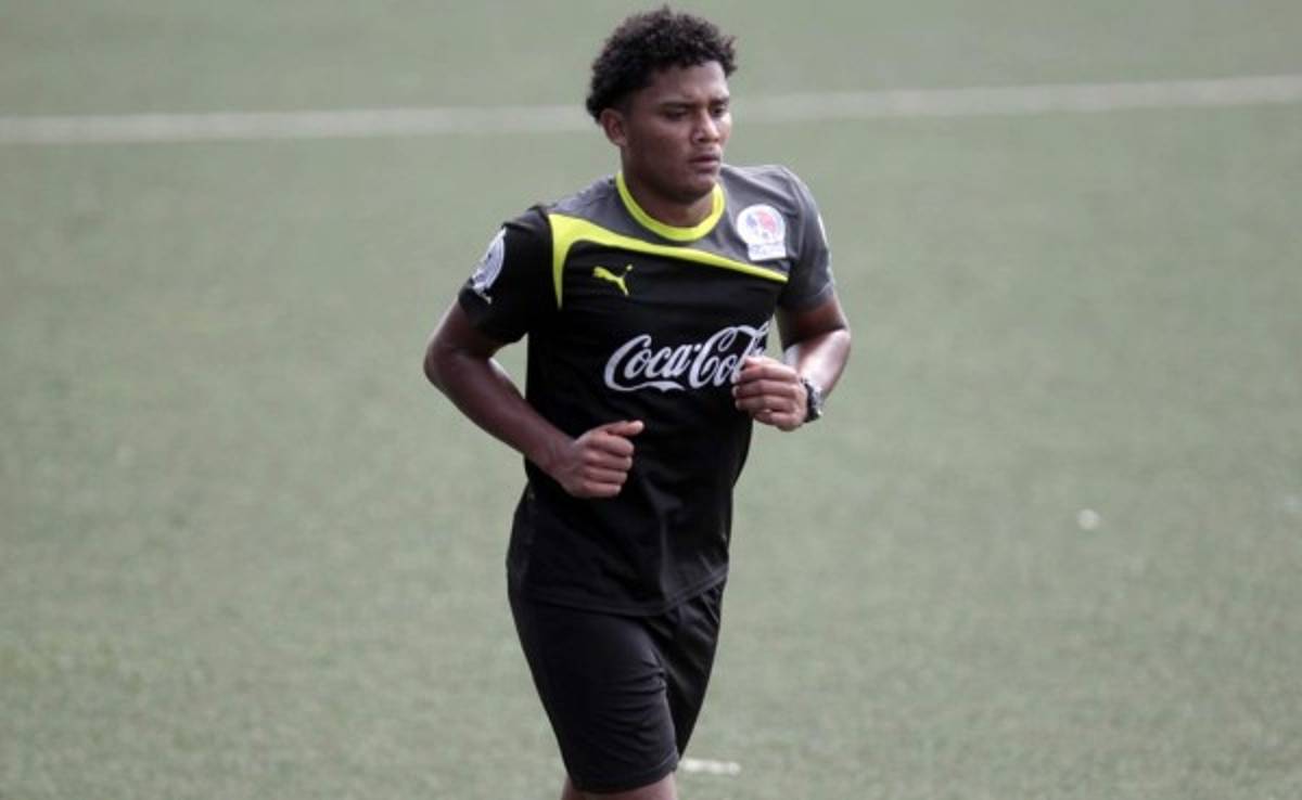 Ever Alvarado: 'Quiero jugar cada partido de la Copa Oro'