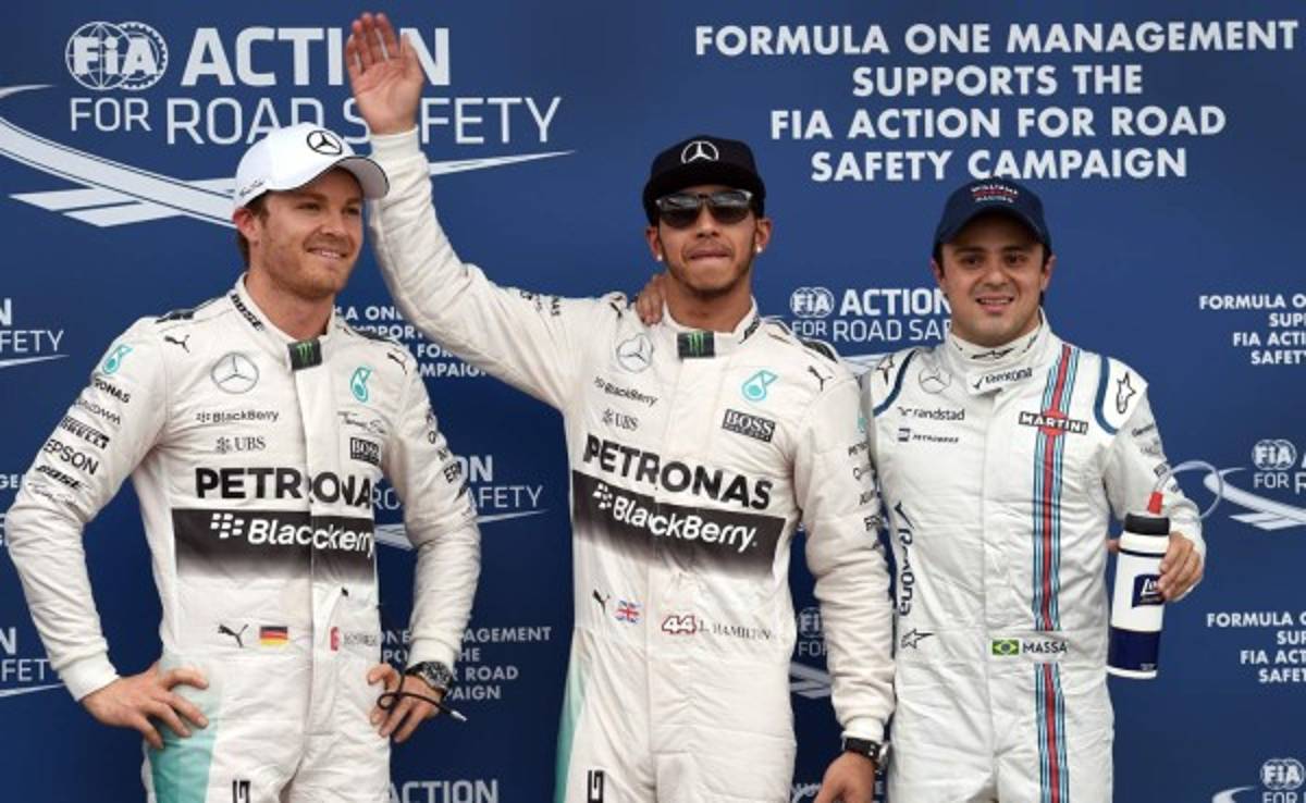 El campeón Lewis Hamilton logra la pole en el GP de Australia