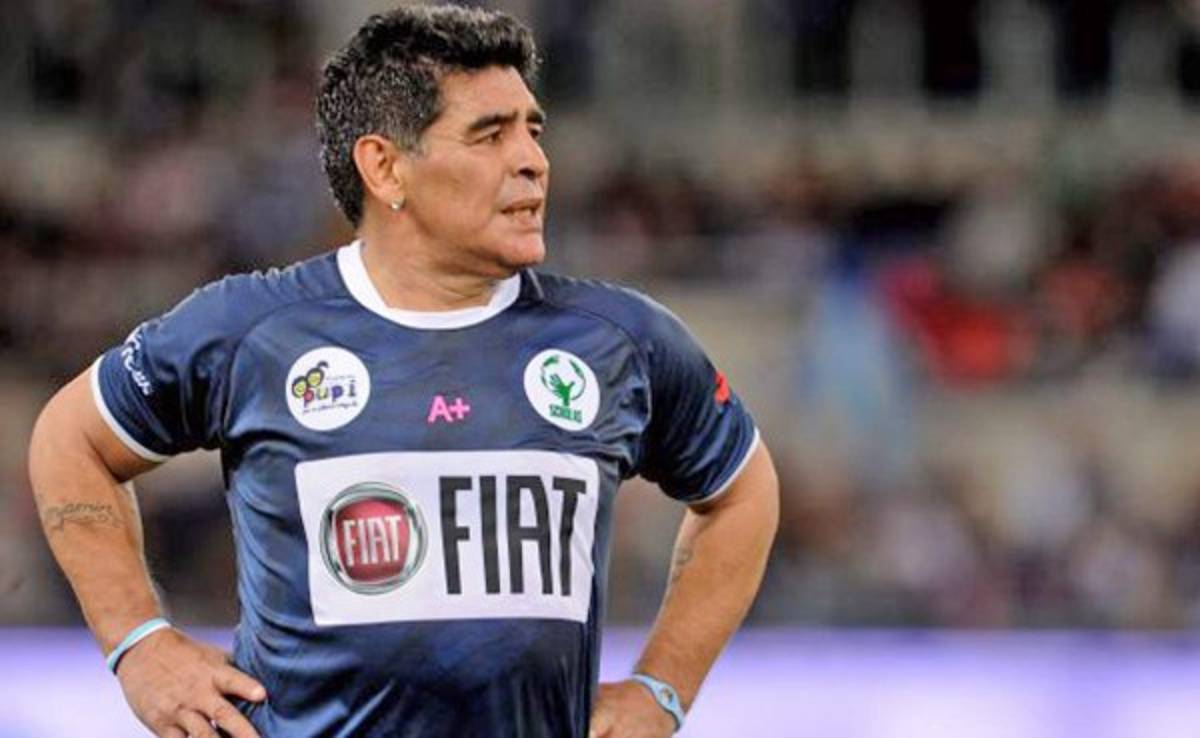 Diego Maradona jugará 'partido por la paz' en Colombia