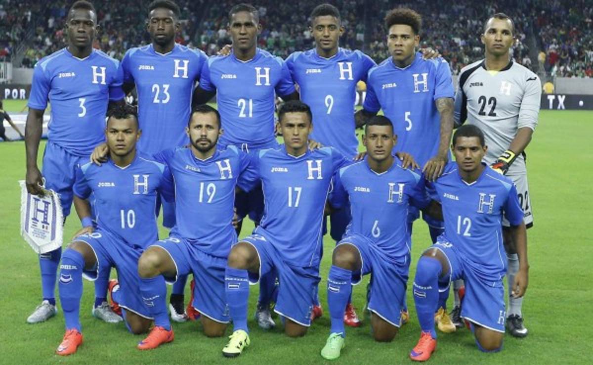 Beckeles y Najar, con la calificación más alta de Honduras ante México