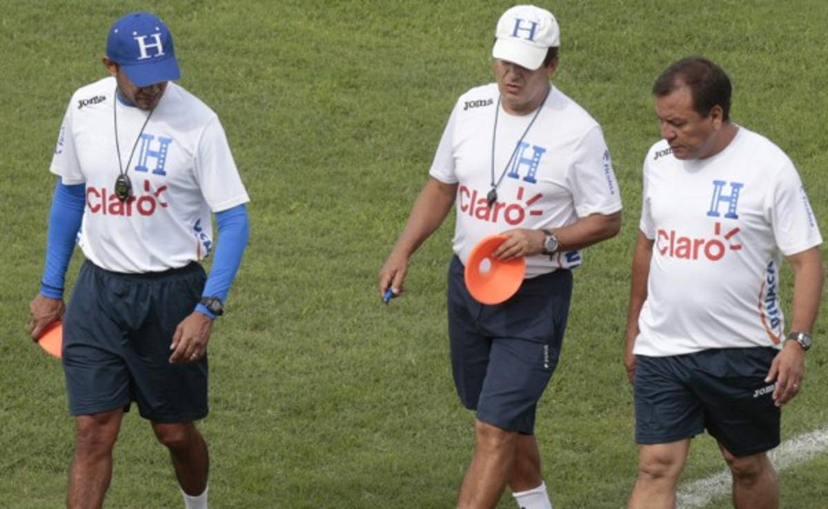 Carlos Tábora ya trabaja como asistente de Pinto en la Sub23