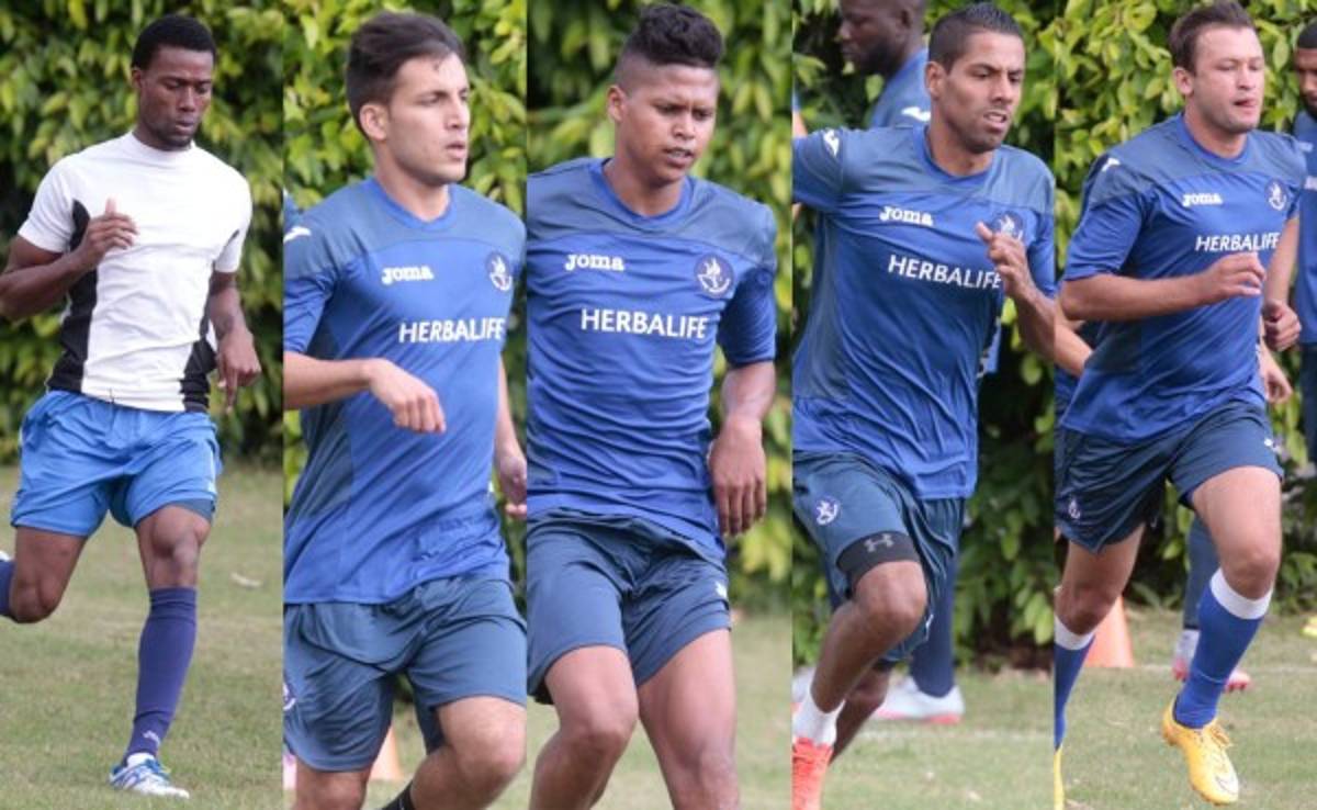 Cinco jugadores buscan amarrar contrato en el Motagua