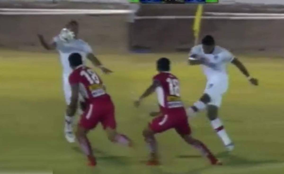 VIDEO: Carlo Costly se luce y anota golazo a Real Sociedad