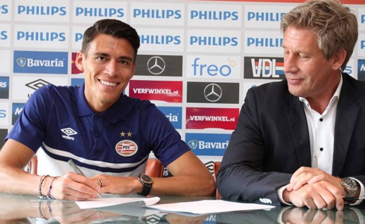 Mexicano Héctor Moreno oficialmente es nuevo jugador del PSV de Holanda