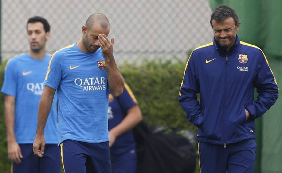 Luis Enrique considera 'patético' que se silbe a un jugador como Piqué