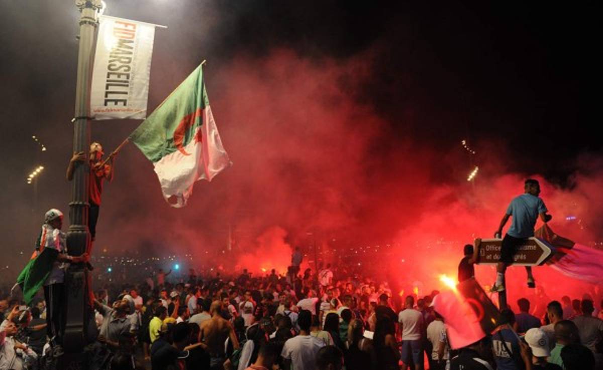 Dos muertos y 31 heridos en Argelia al celebrar el pase a octavos