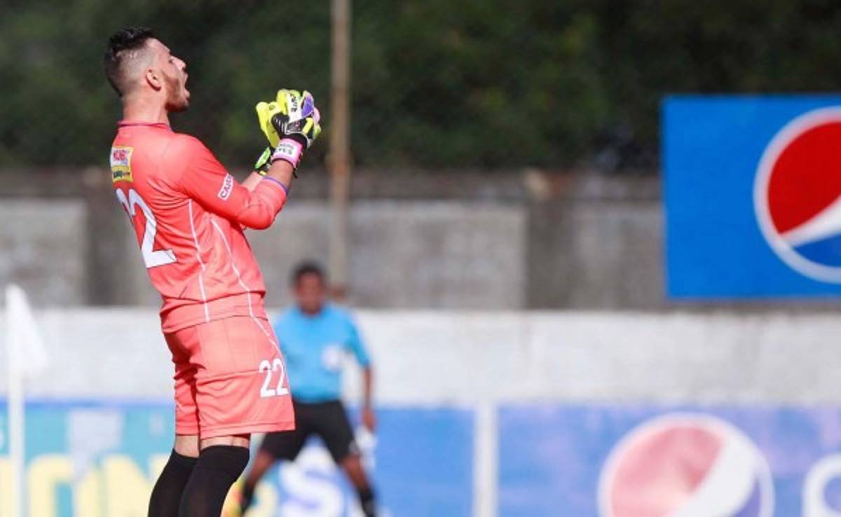 Francisco Reyes, el portero que se sobrepone a la tragedia