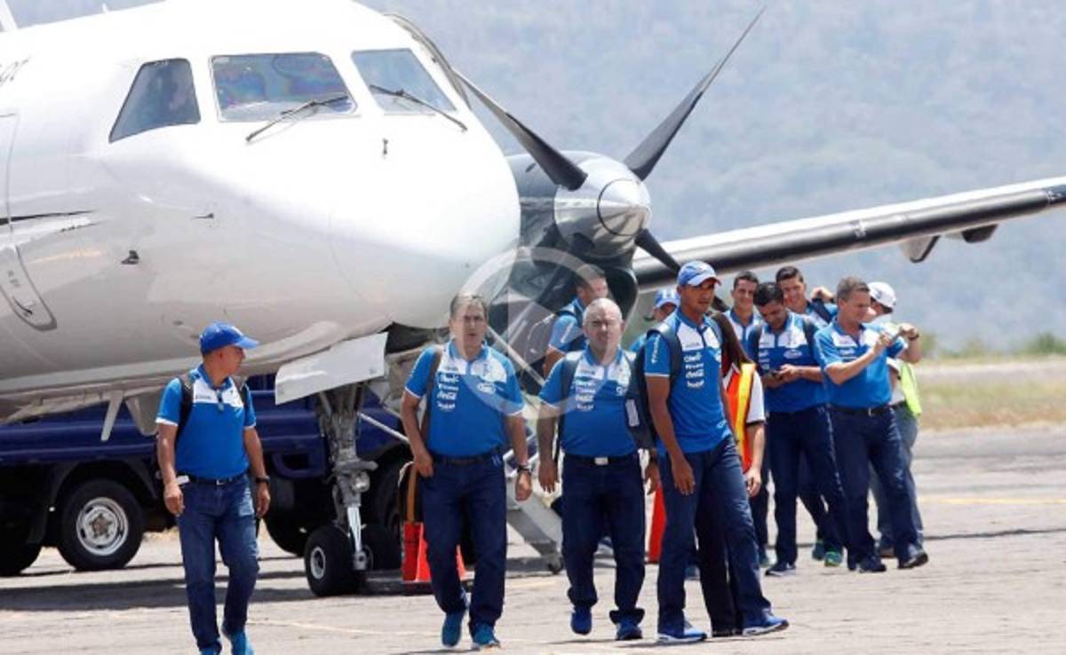 Así fue la llegada de la Selección de Honduras a El Salvador