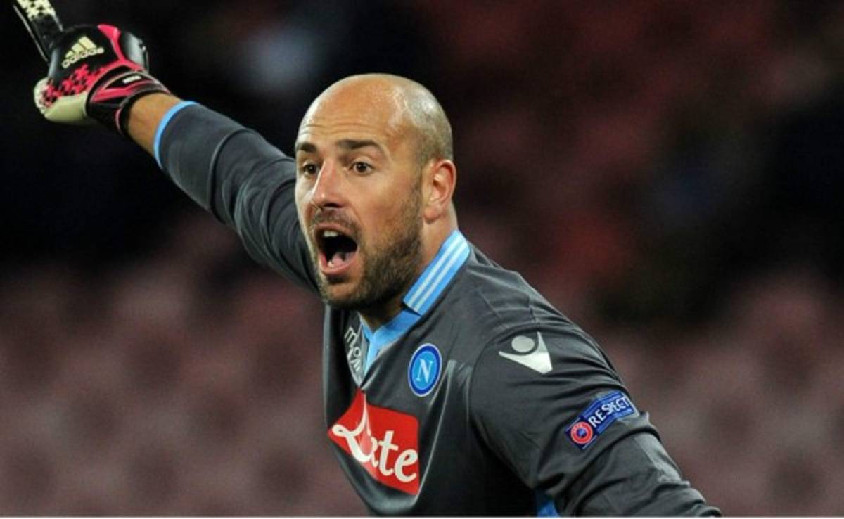 El Barcelona está pensando en Pepe Reina como una opción en la portería