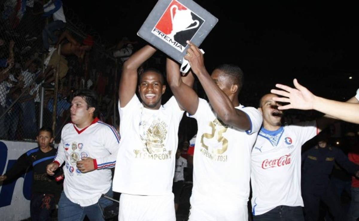 Bryan Beckeles: 'Juan Carlos García está optimista'