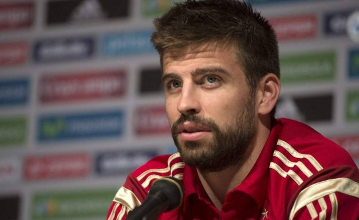 Gerard Piqué arremete contra el Barcelona por Cesc Fábregas