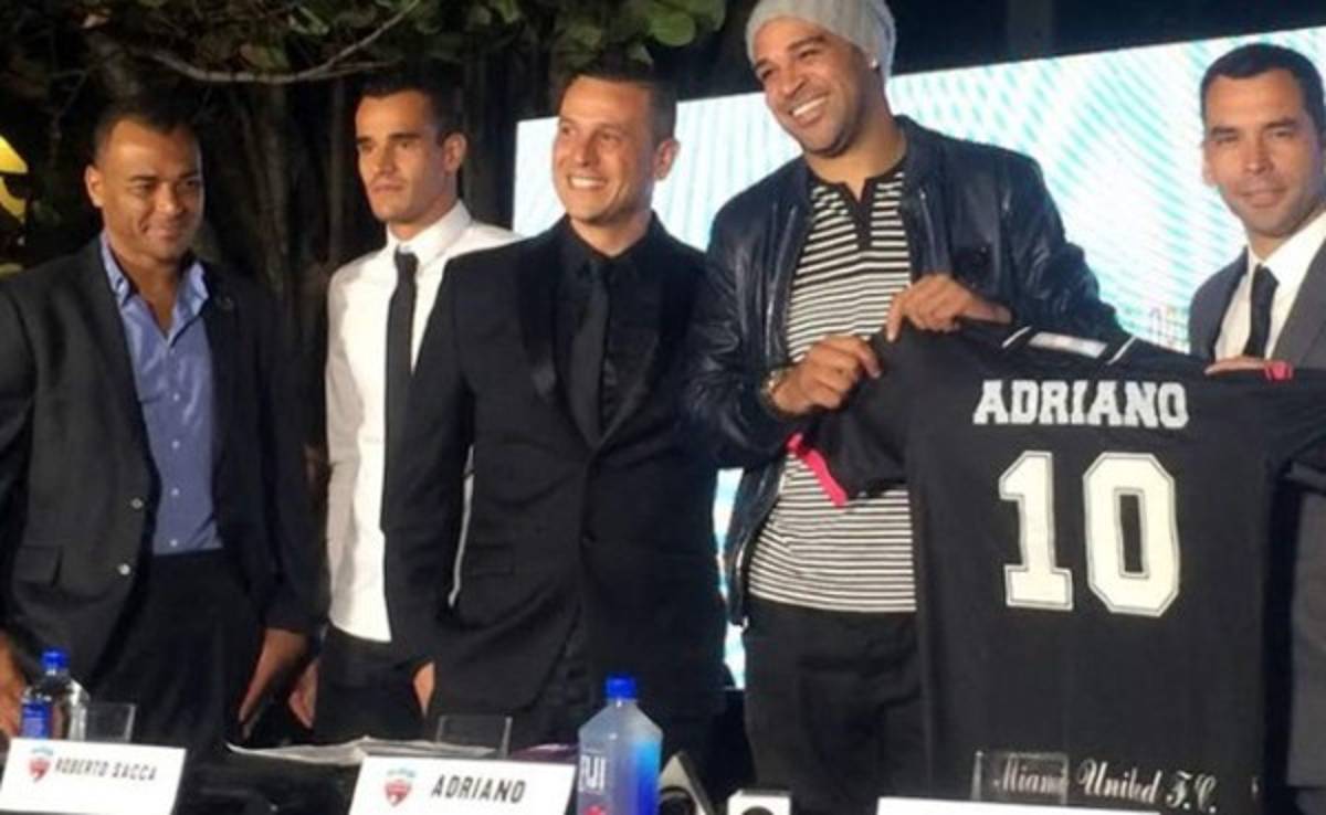 Tras debutar perdiendo con Miami United, Adriano regresa a Brasil  