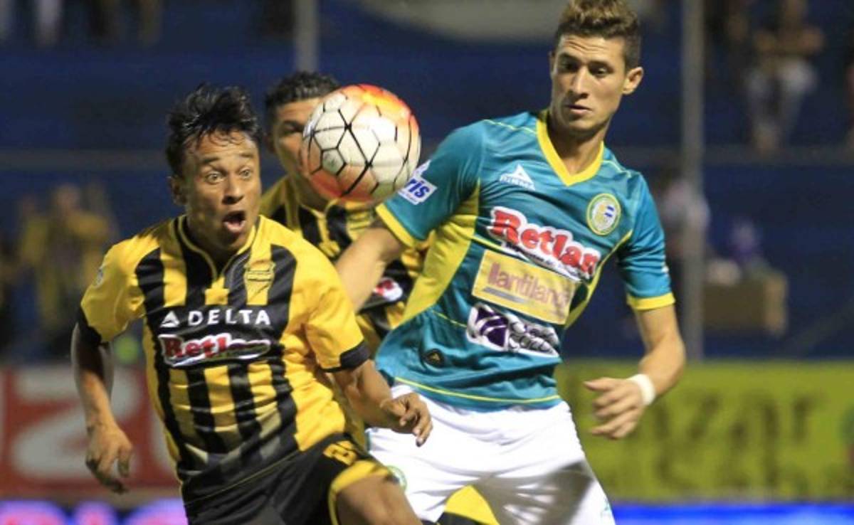 Javier Portillo explota contra los árbitros: 'No sé si retirarme, ya estoy cansado'