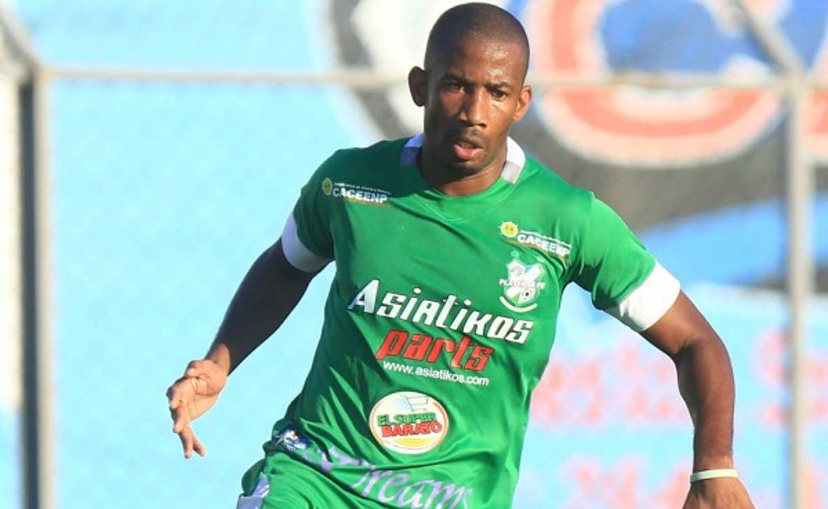 El delantero Allan Lalín firma por un año con el Platense