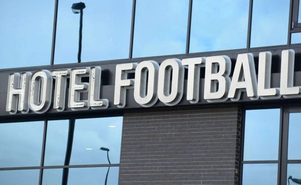 Ryan Giggs construye en Inglaterra el Hotel del Fútbol