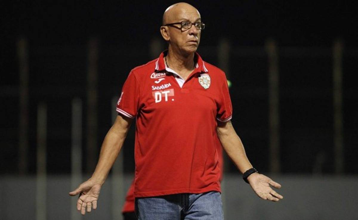 El colombiano Jairo Ríos es fuerte candidato a dirigir el Platense