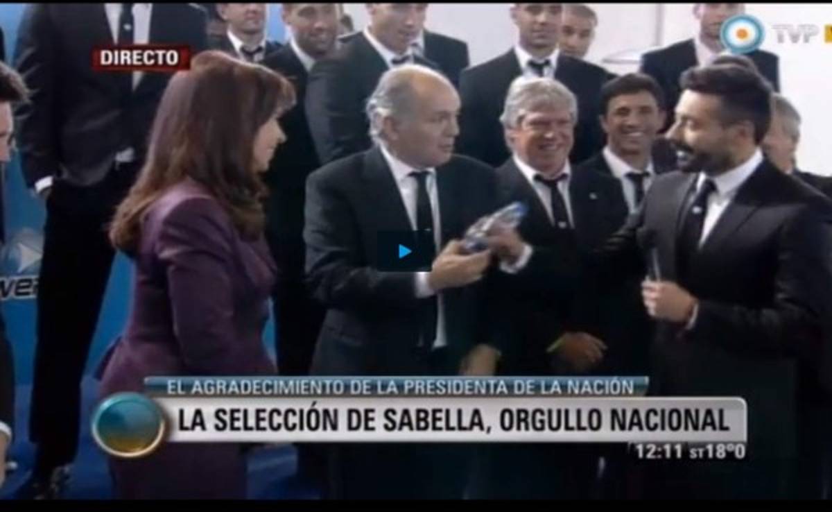 VIDEO: 'La venganza' de Sabella con Ezequiel Lavezzi
