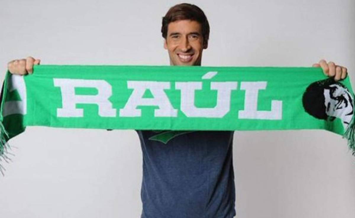 Raúl dice que 'sería raro no jugar con el 7' y no descarta ser entrenador