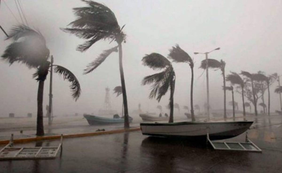 Informe especial: Alerta máxima en México por monstruoso huracán Patricia categoría 5