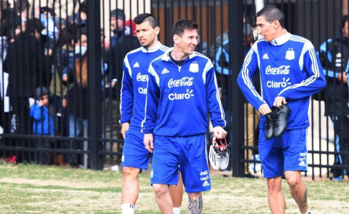 Agüero, Tévez e Higuaín, solo uno de ellos acompañará a Messi y Di María