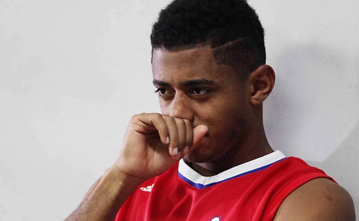 Medios de Tenerife se despiden del Choco Lozano a la espera de definir su futuro