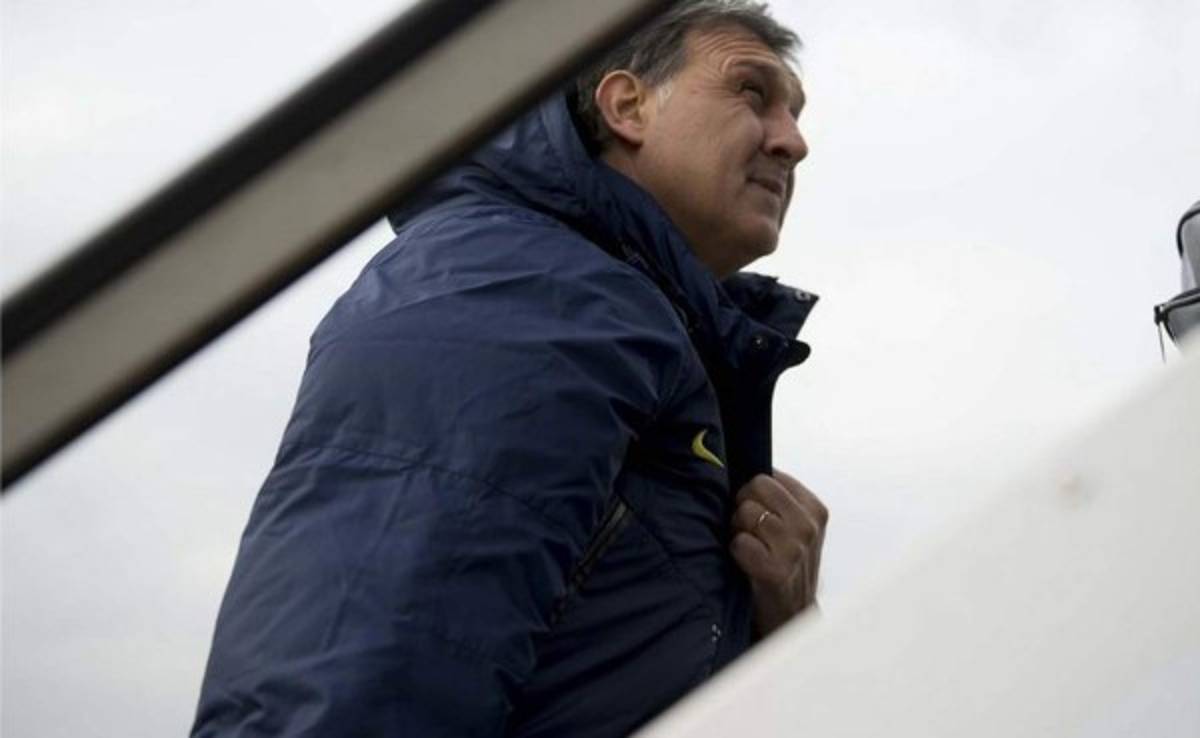 Tata Martino dice adiós a Barcelona y regresó a Argentina