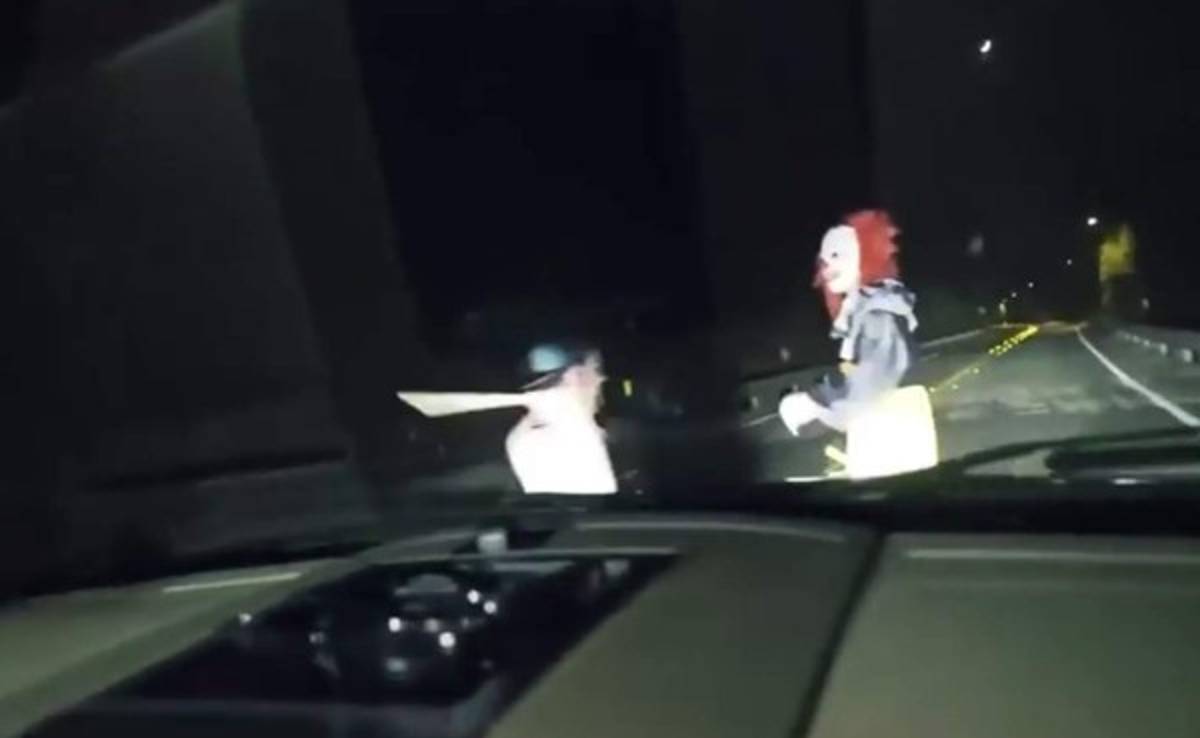 VIDEO: 8 payasos que salieron a asustar y terminaron pidiendo perdón