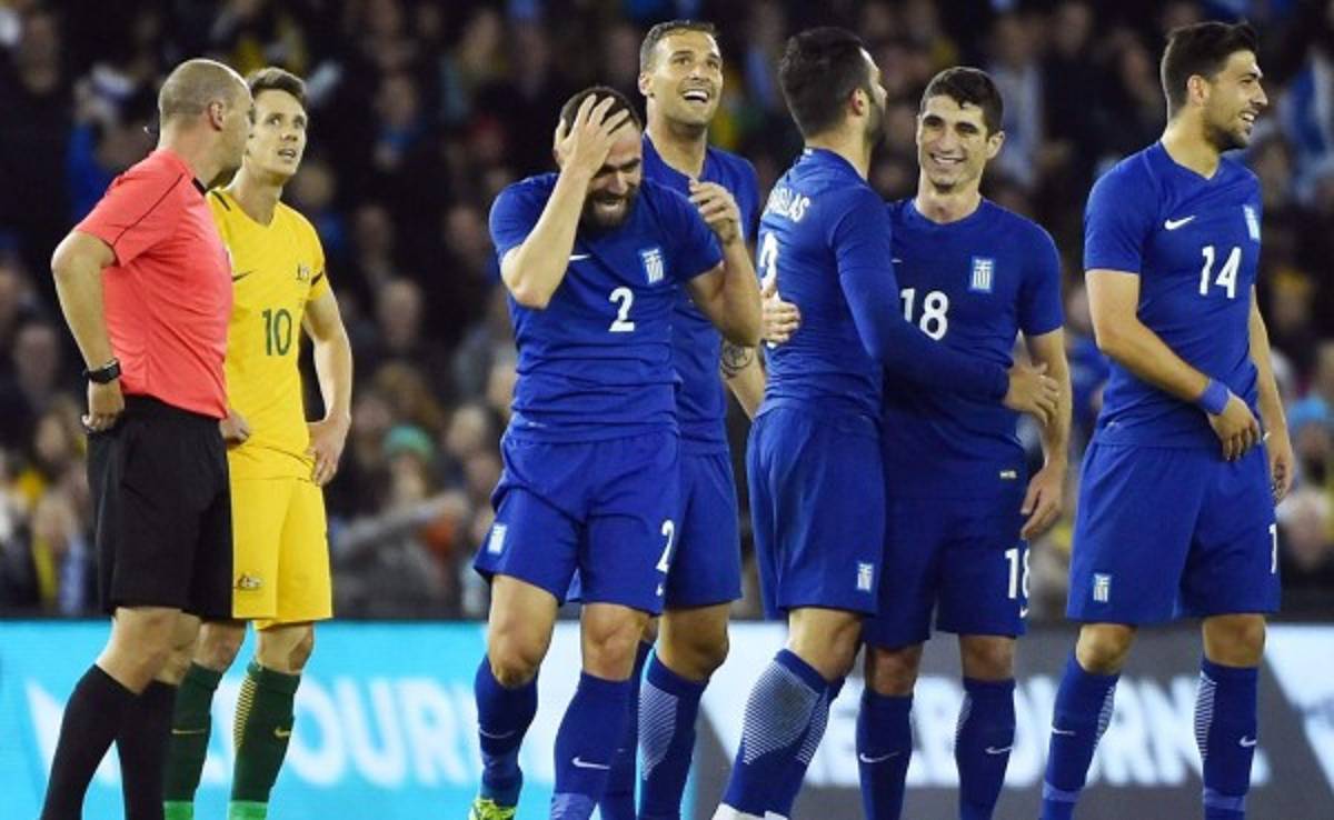Con un espectacular gol, Grecia derrotó 2-1 a Australia en amistoso
