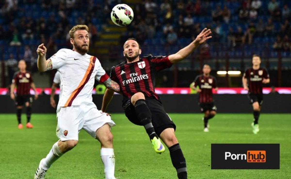 Página web de cine para adultos busca patrocinar en la Serie A