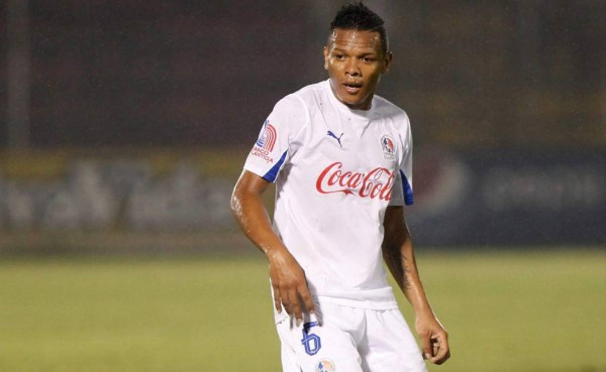 El volante del Olimpia David Meza no será operado