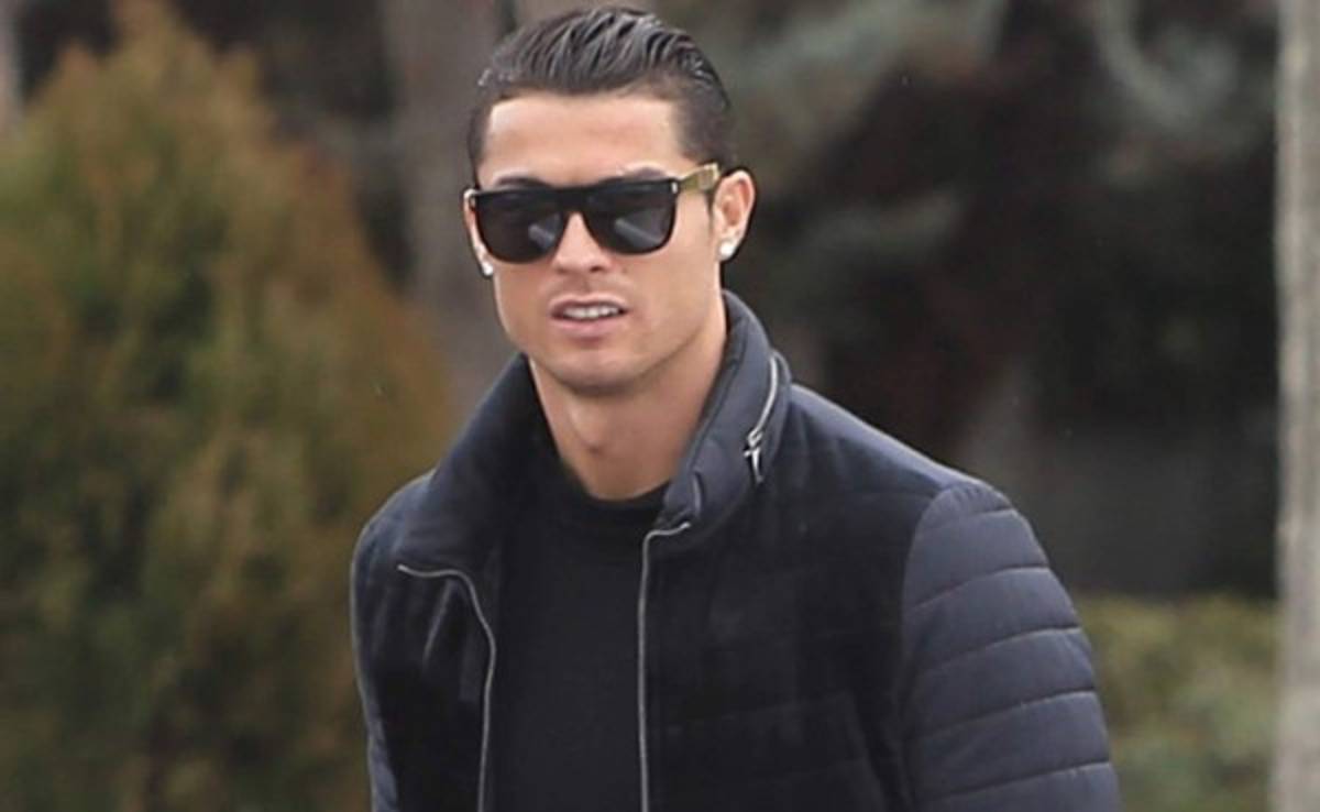 Cristiano dice estar feliz en el Real Madrid y descarta conflictos con el club