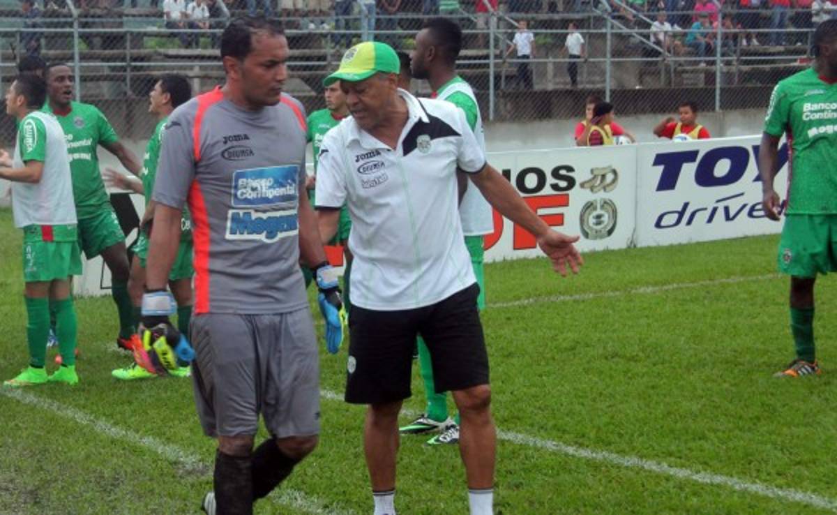 Un partido de suspensión a Júnior Morales por nalgadas a Henry Martínez