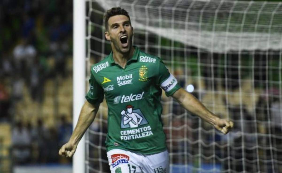 11 IDEAL: El hondureño Michaell Chirinos entre los mejores jugadores de la fecha 17 en la Liga MX