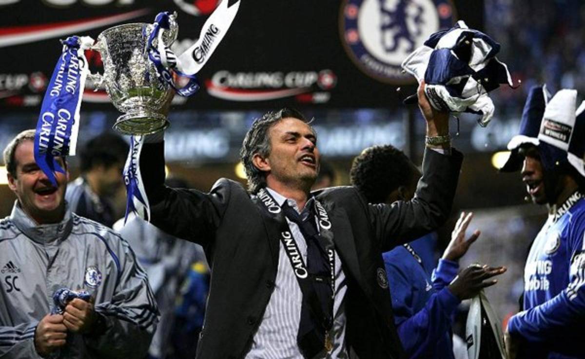 Mourinho, el entrenador con más títulos en la historia del Chelsea