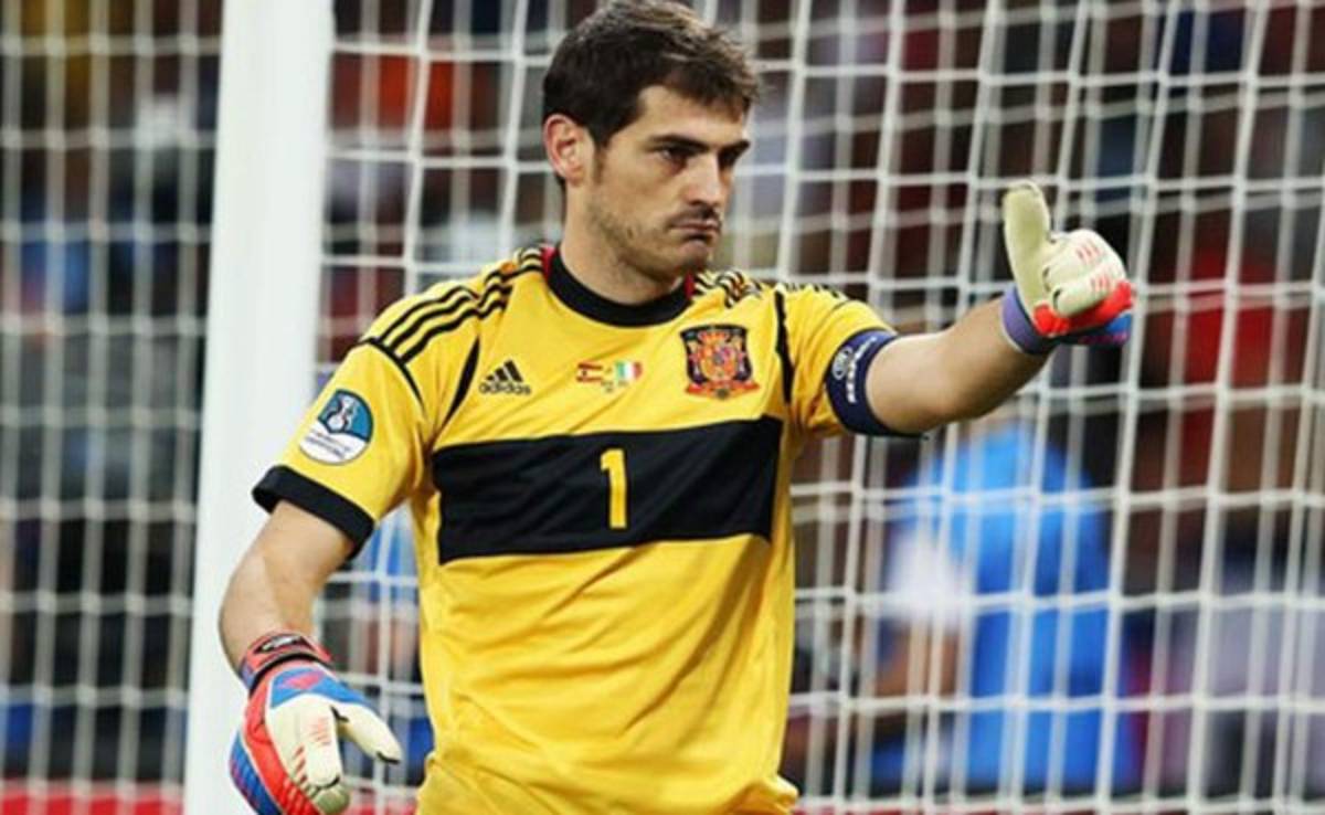 Casillas dice que le gustaría conocer la MLS, pero ahora 'piensa en el presente'