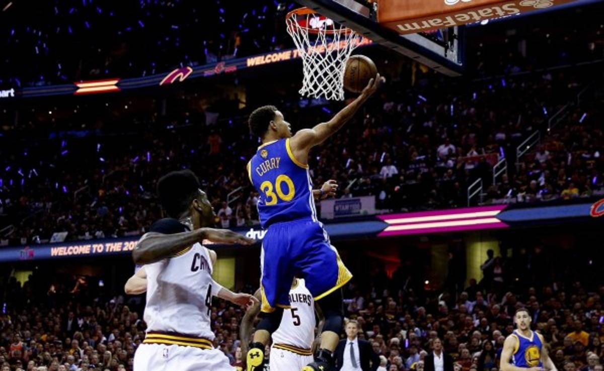 ¡Warriors se coronan campeones de temporada de la NBA!