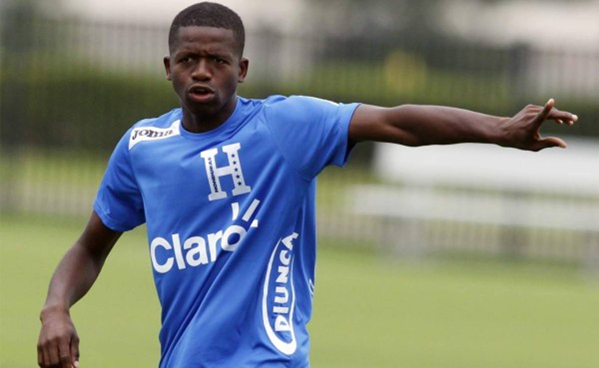 Boniek García se alista para ser centenario con Honduras