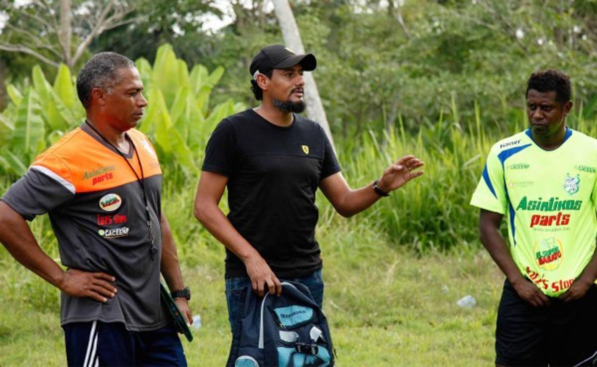 Adalid Puerto, de lavacarros, portero y ahora gerente de Platense