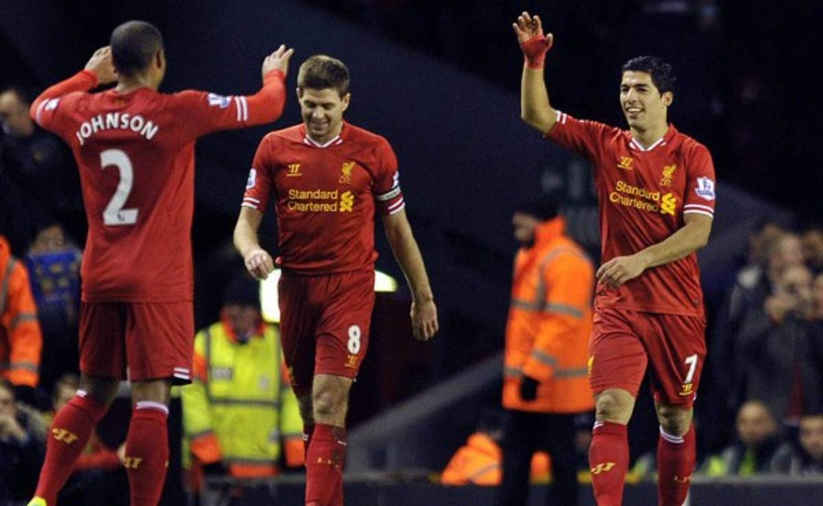 Luis Suárez le asegura a compañeros de Liverpool que jugará ante Inglaterra