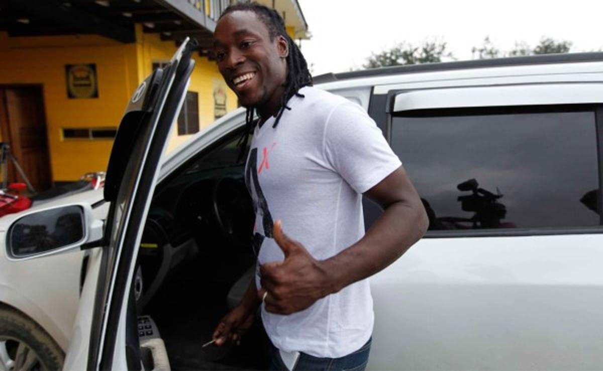 Rony Flores: 'Me voy en deuda del Real España'