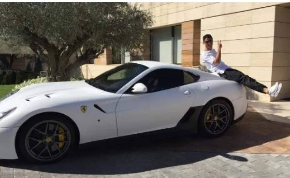 Dos de cada marca: La colección de autos de Cristiano Ronaldo creció y ahora vale $10 millones