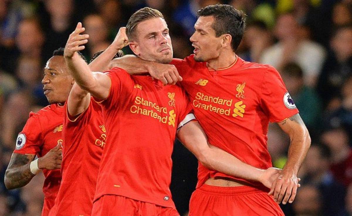 Liverpool conquista Stamford Bridge e iguala en puntos al Chelsea