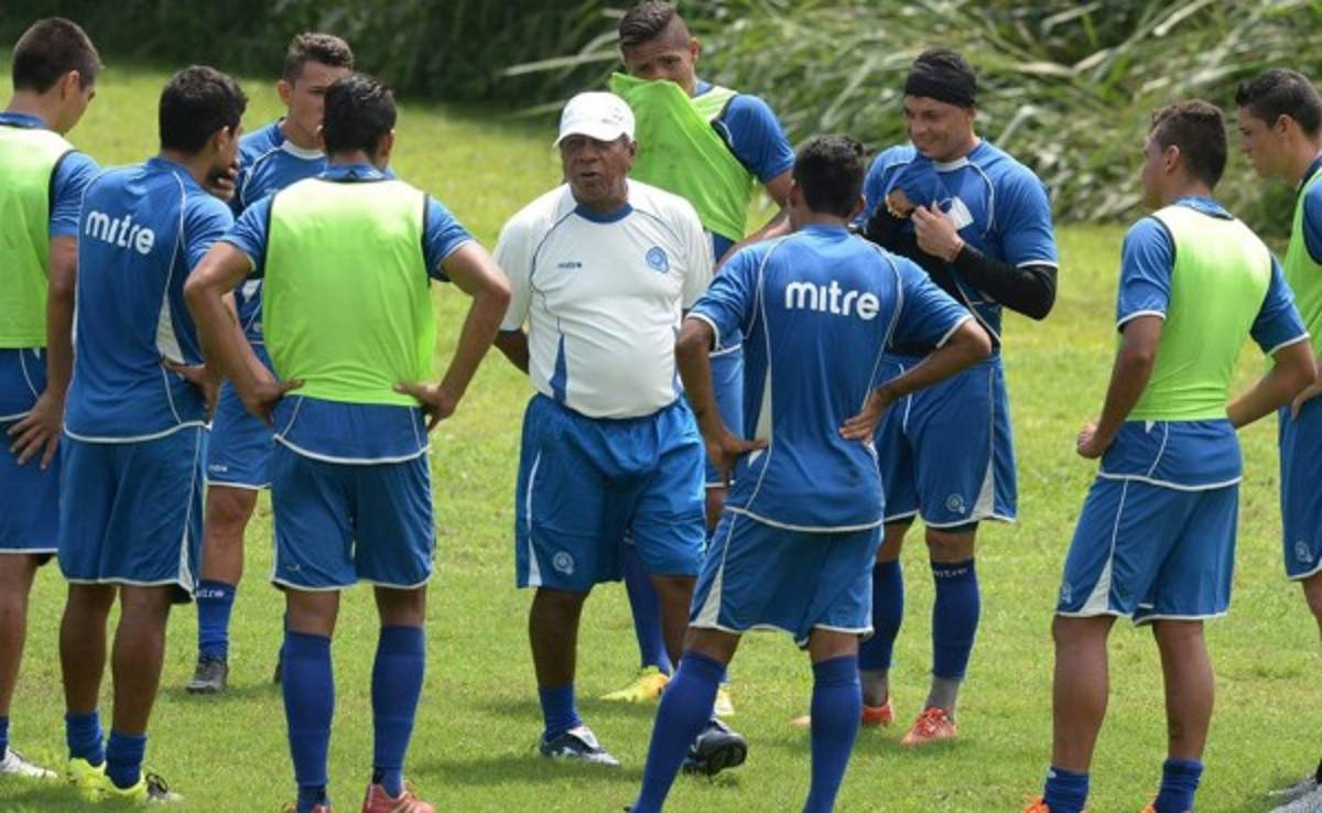 Se agudiza crisis en El Salvador con el retiro de fuerte patrocinador