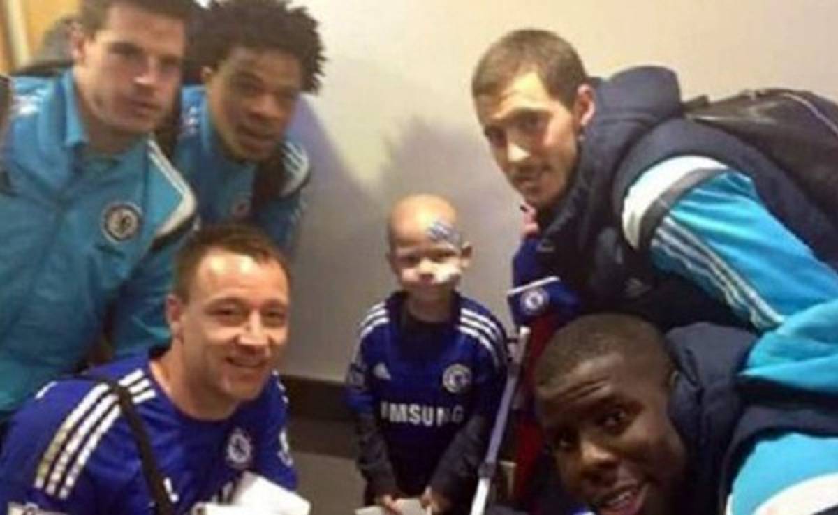John Terry paga el funeral de un joven hincha del Chelsea que murió de leucemia
