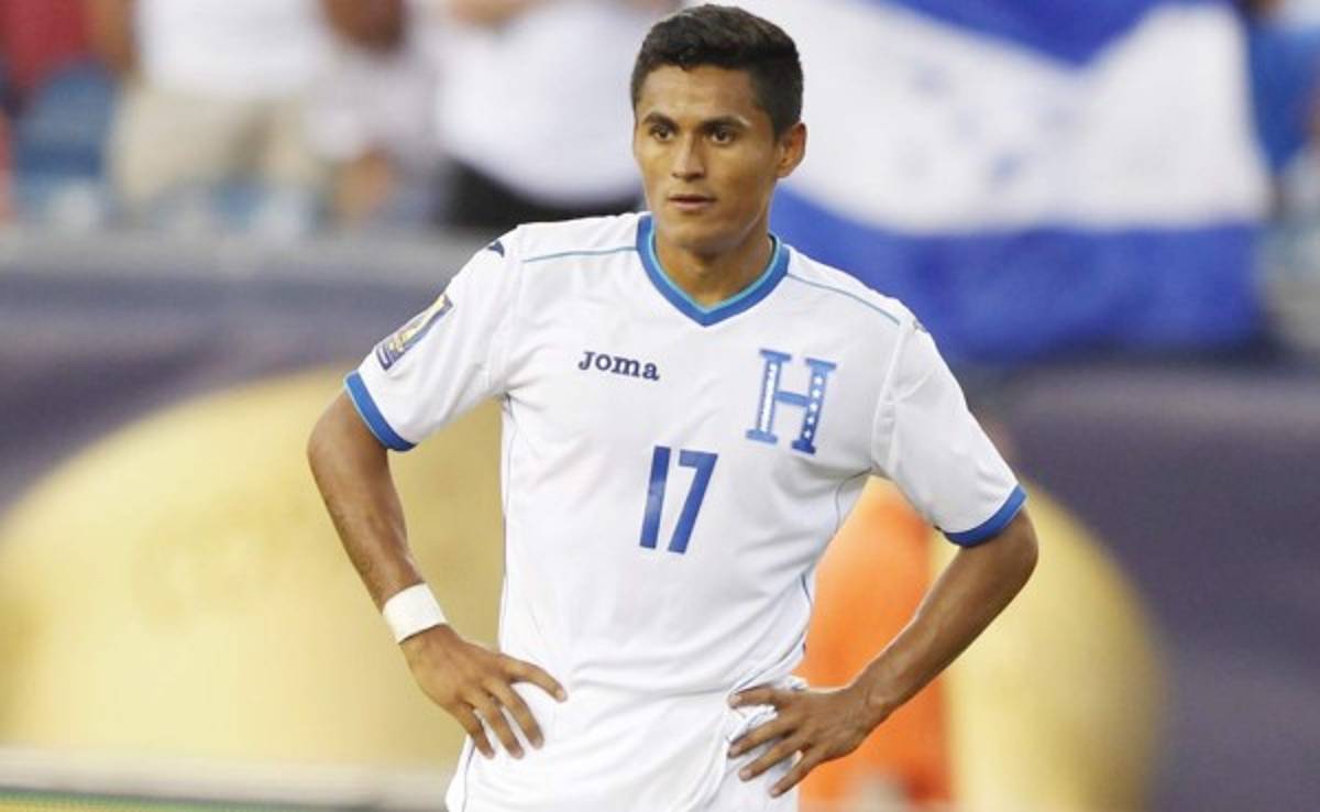 Andy Najar y Fenafuth aún no dialogan sobre su regreso a la Selección