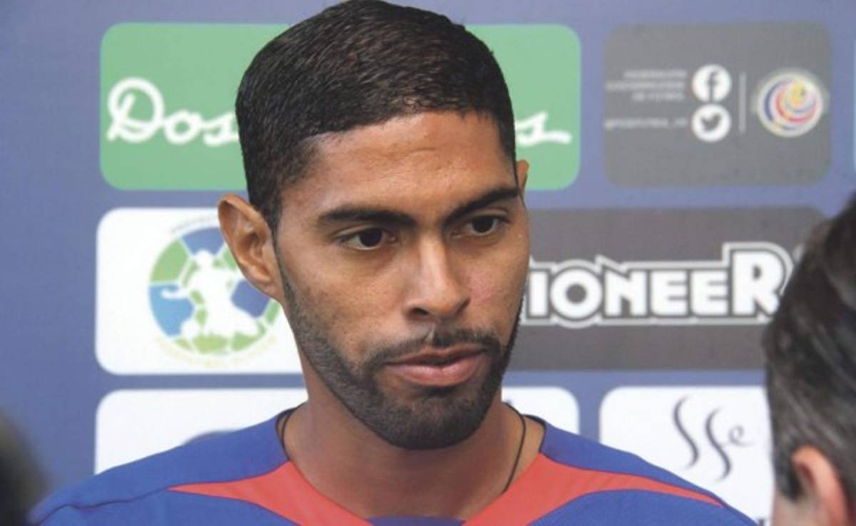El jugador que lloró cuando miró su convocatoria en la selección de Costa Rica