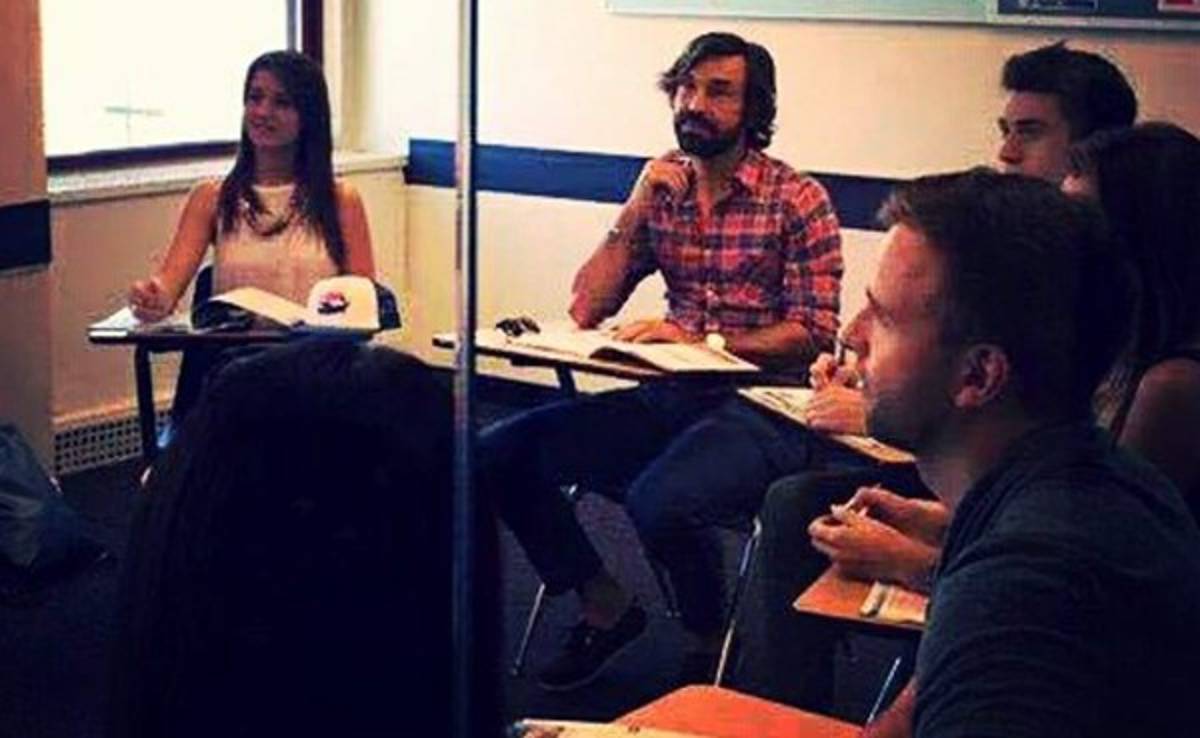 Andrea Pirlo, un aplicado alumno en las clases de inglés en Nueva York